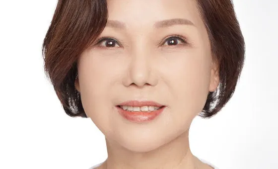 หลังดึงใบหน้าส่วนล่าง