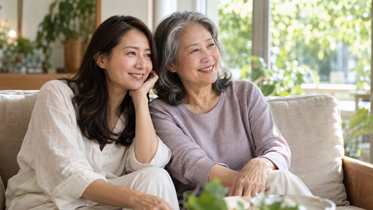 ดึงหน้าอายุเท่าไหร่ดี? 5 เรื่องที่ควรประเมินก่อนตัดสินใจผ่าตัด